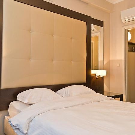 Hotel Plasky Schaerbeek Exterior photo